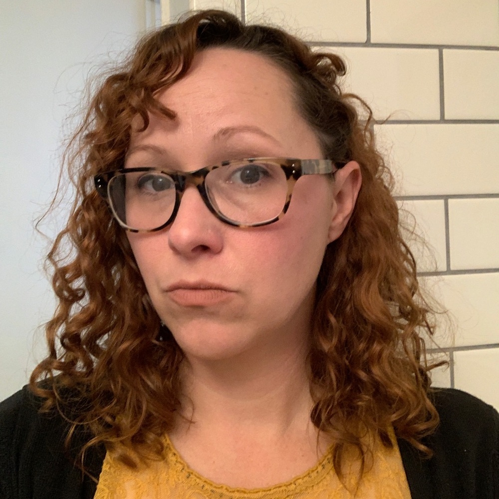 Meet your Posher, Bobbi